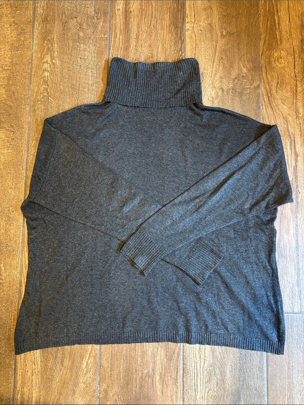 Z Supply Charcoal Gray Turtleneck Sweater